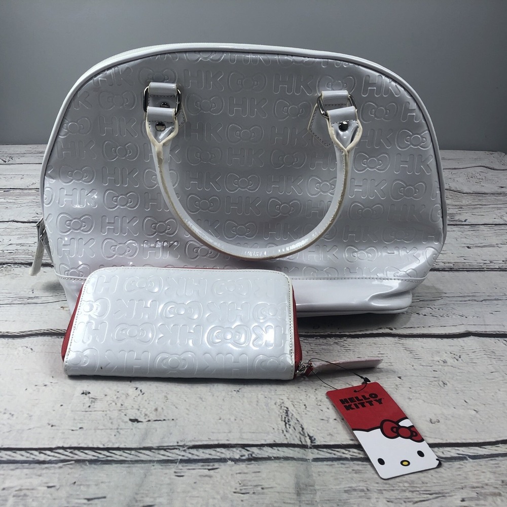 Loungefly Hello Kitty Sanrio White Embossed Bag Dome & Wallet SIL-34114 FLAWS - Picture 2 of 16